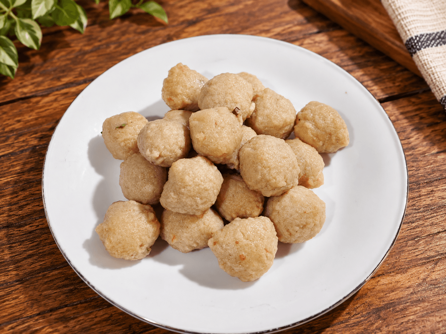 Pempek bentuk adaan